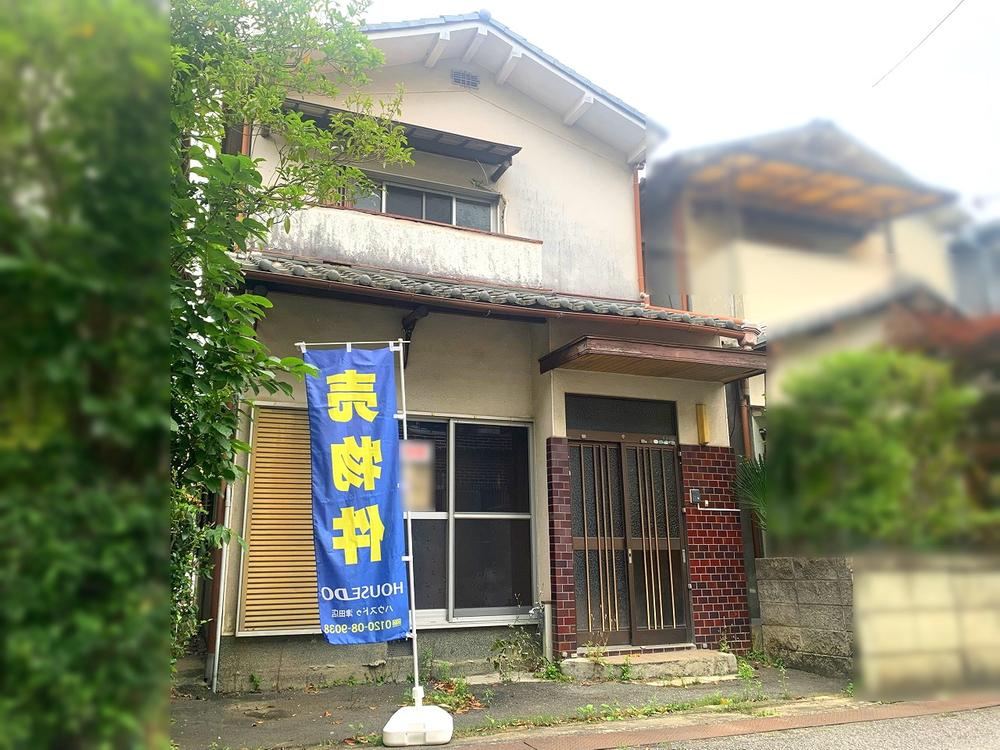 3DK house in Daito, Osaka - Photo 1