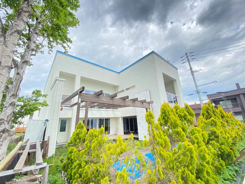 Modern 6LDK House in Makiba-cho - Photo 1