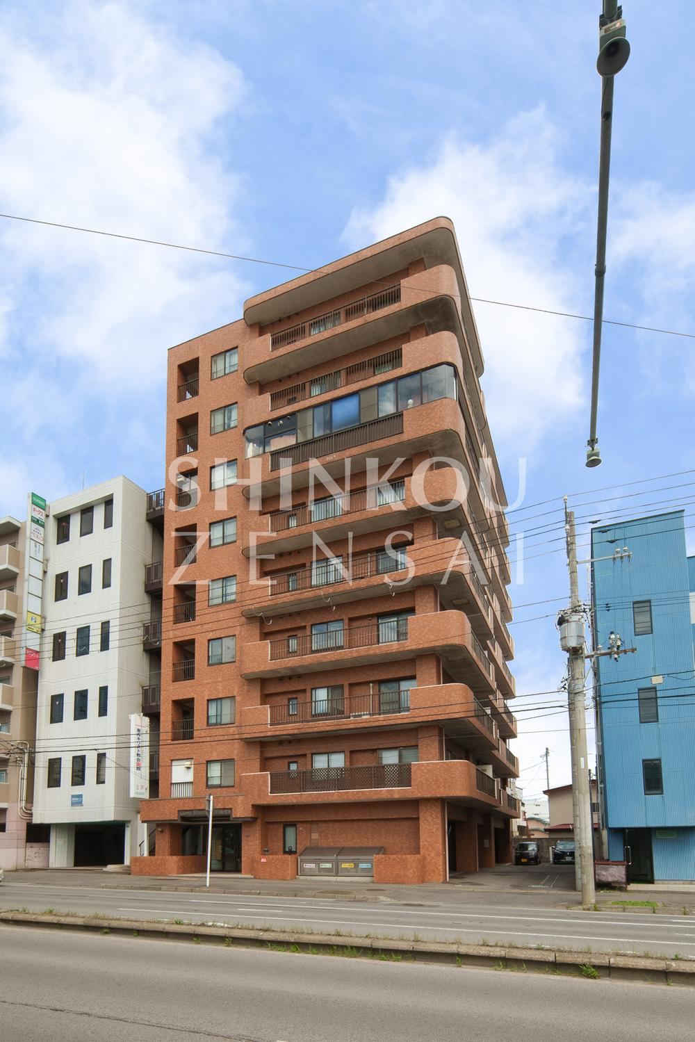 3LDK apartment in Hakodate, Hokkaido - Photo 1