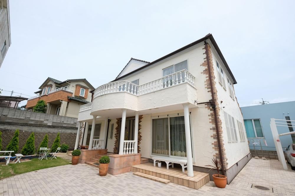 Spacious 5LDK+S Home in Tamano - Photo 1