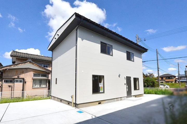 5LDK House in Mizudacho - Photo 1