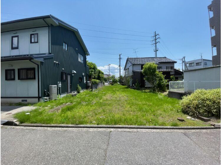 162 m² land in Toyama, Toyama - Photo 1