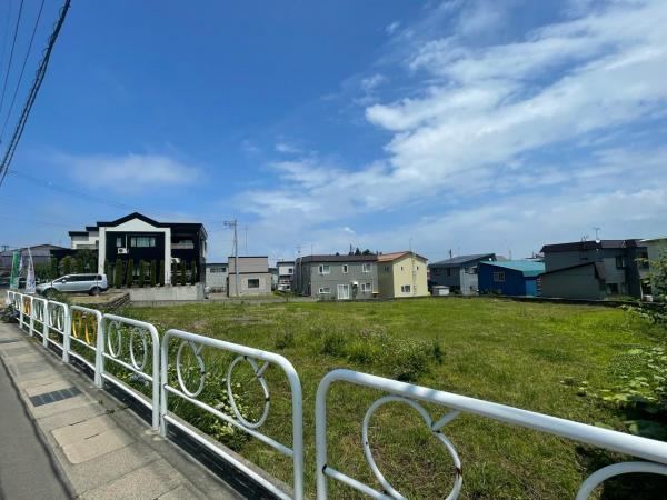 Quiet Residential Land in Yasuda, Aomori City - Photo 1