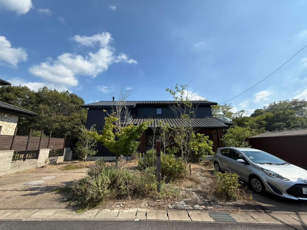 Charming 4LDK House with Antique Design in Toyoda City - Photo 1