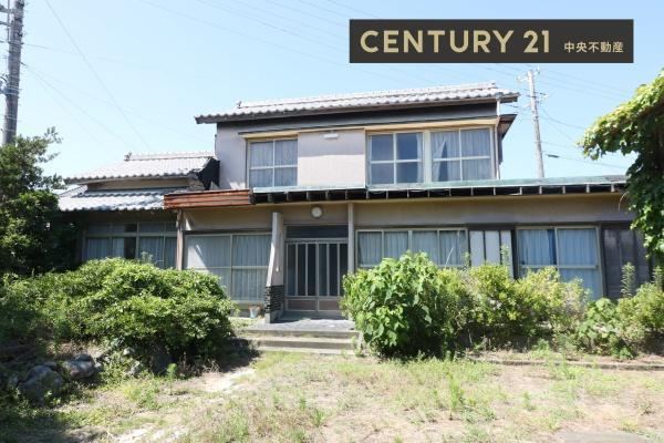 Spacious 8DK Home Near Omaezaki Lighthouse - Photo 1