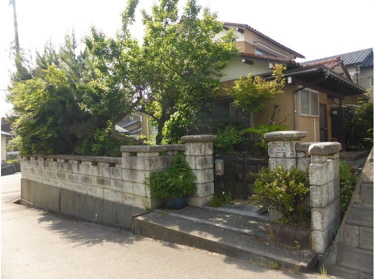 247 m² land in Kanazawa, Ishikawa - Photo 1