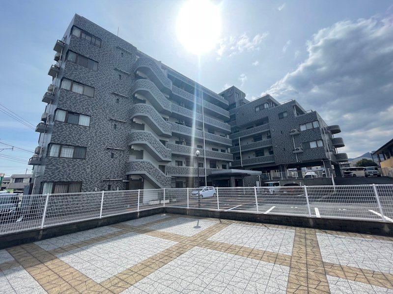 5LDK apartment in Kokuraminami Ward, Kitakyushu, Fukuoka - Photo 1