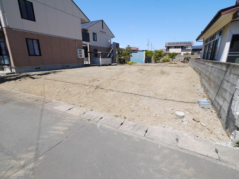 Flat Land with No Building Conditions in Suimeinan - Photo 1