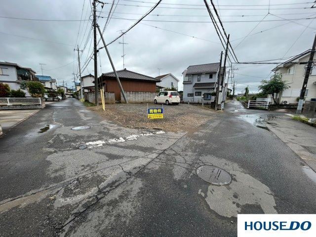 210 sqm Plot for Sale - Photo 1