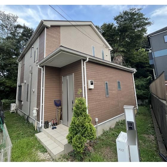 Family-Friendly 4LDK House in Asamendai, Yokohama - Photo 1