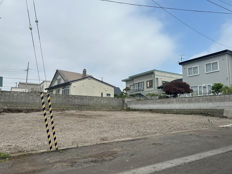 Spacious 87 Tsubo Land in Hiyoshi Town - Photo 1