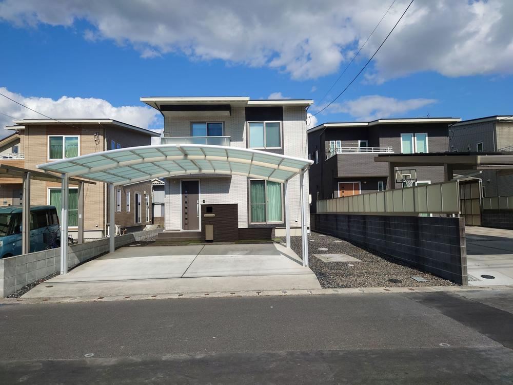 Newly Built 4LDK Home in Tsuyama - Photo 1