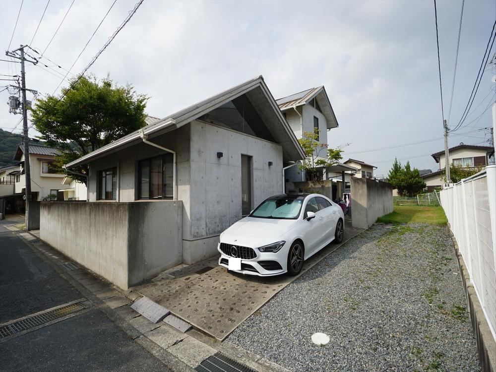 Family-Friendly 5LDK+S Home in Tamano - Photo 1