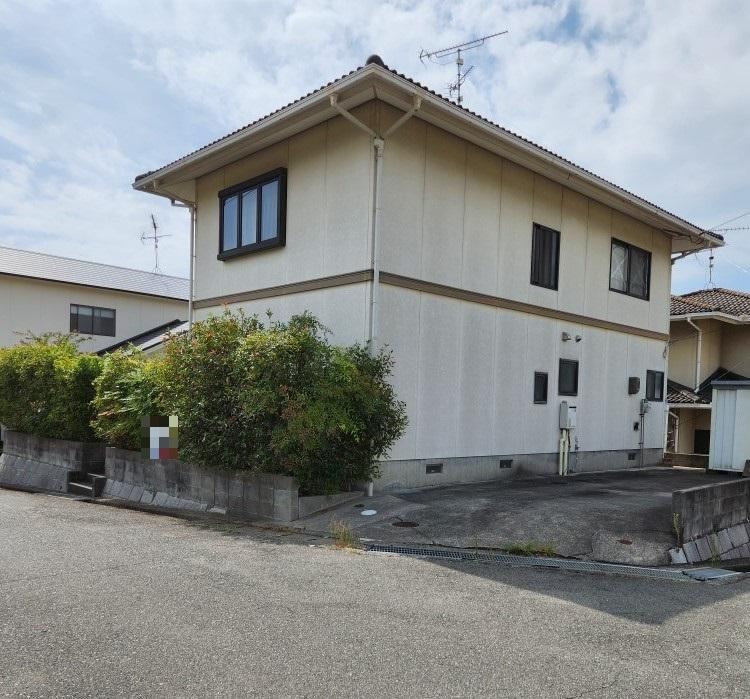 4LDK house in Kure, Hiroshima - Photo 1