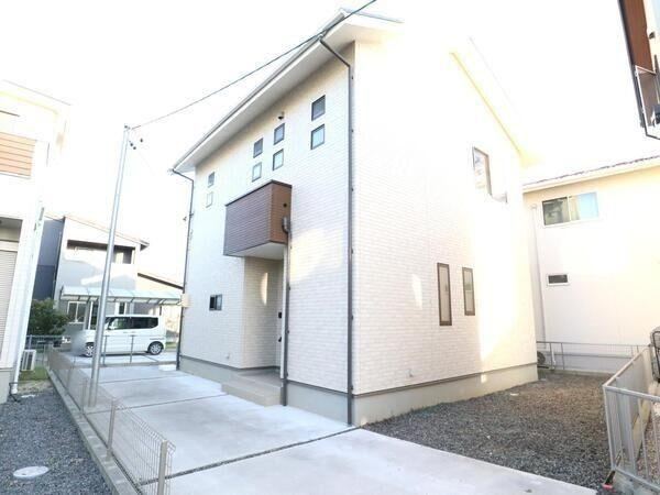 Charming 3LDK+S House Near Sakurai Station - Photo 1
