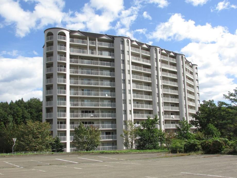 Comfortable 2LDK Apartment in Onikishi - Photo 1