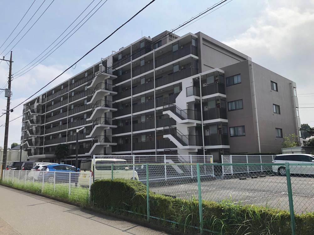 2LDK apartment in Toride, Ibaraki - Photo 1