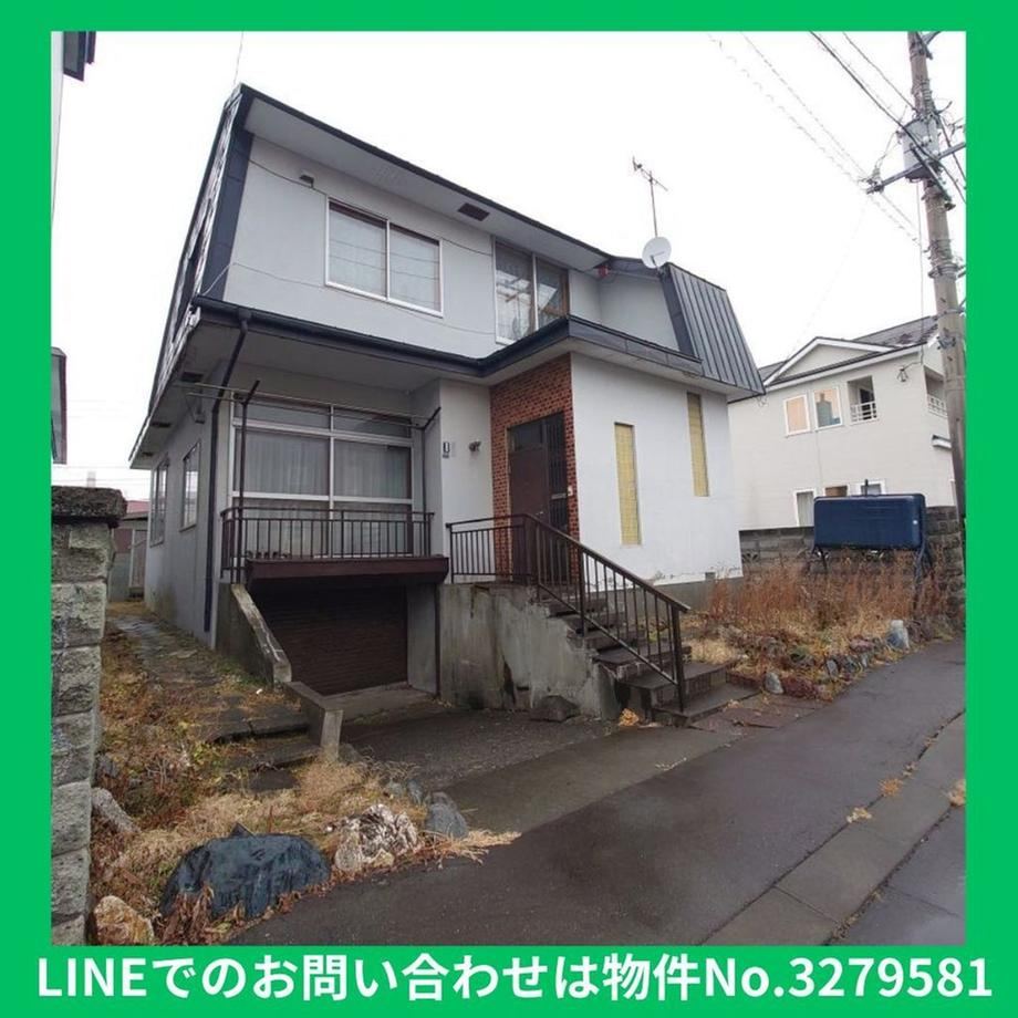 Spacious 4LDK House in Tomakomai - Photo 1