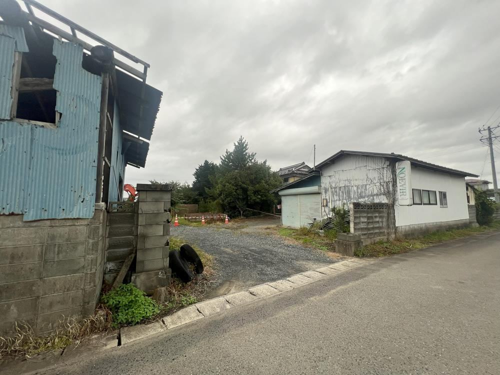 Expansive Land Near Mitakido Station in Tome - Photo 1