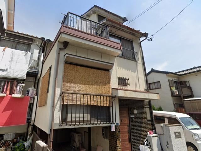 Quiet Residential Area for Sale - Photo 1