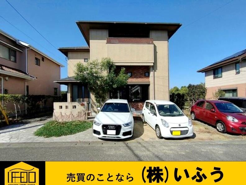 Custom-Made Misawa Home with Ample Storage in Oita - Photo 1
