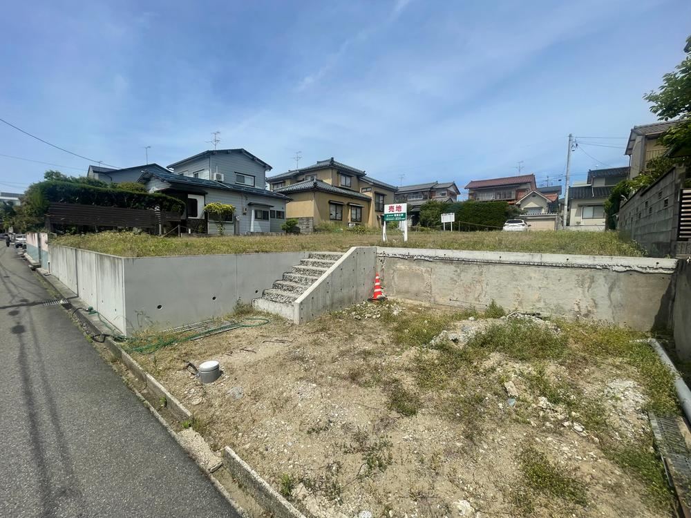 272 m² land in Nishi Ward, Niigata - Photo 1