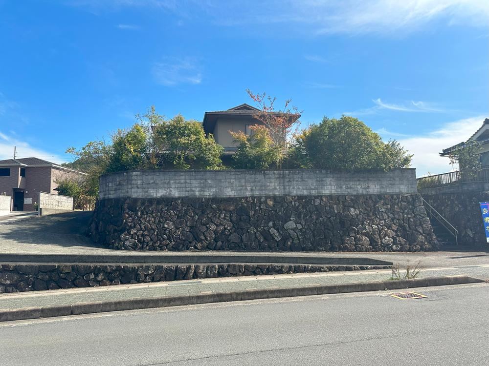 Historic Land with Scenic Views in Sonobe - Photo 1