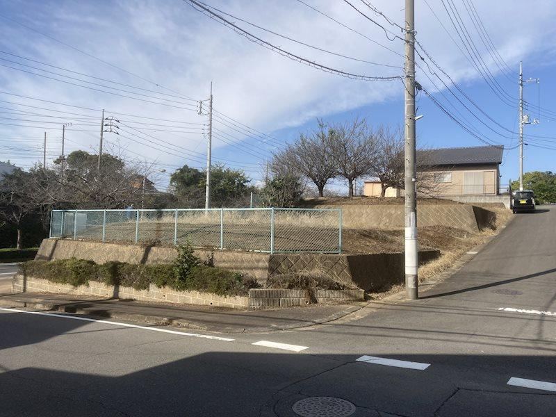 Convenient Land Near Minami Elementary School - Photo 1