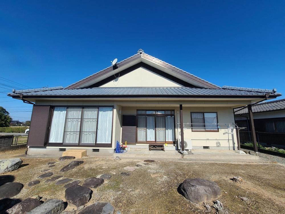 Spacious One-Story Home in a Quiet Environment in Kumamoto - Photo 1