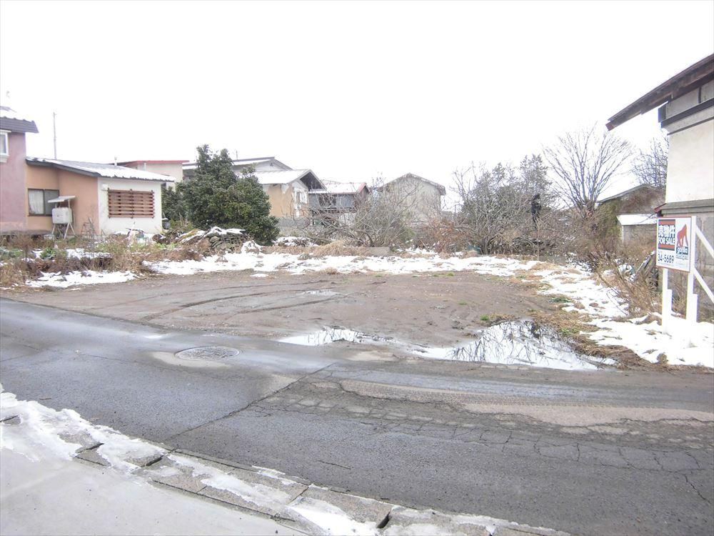 Convenient Land for Sale in Hirakawa City - Photo 1