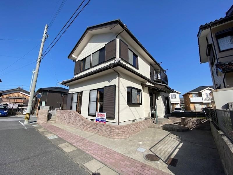 Renovated 4LDK House in Nakayabu - Photo 1