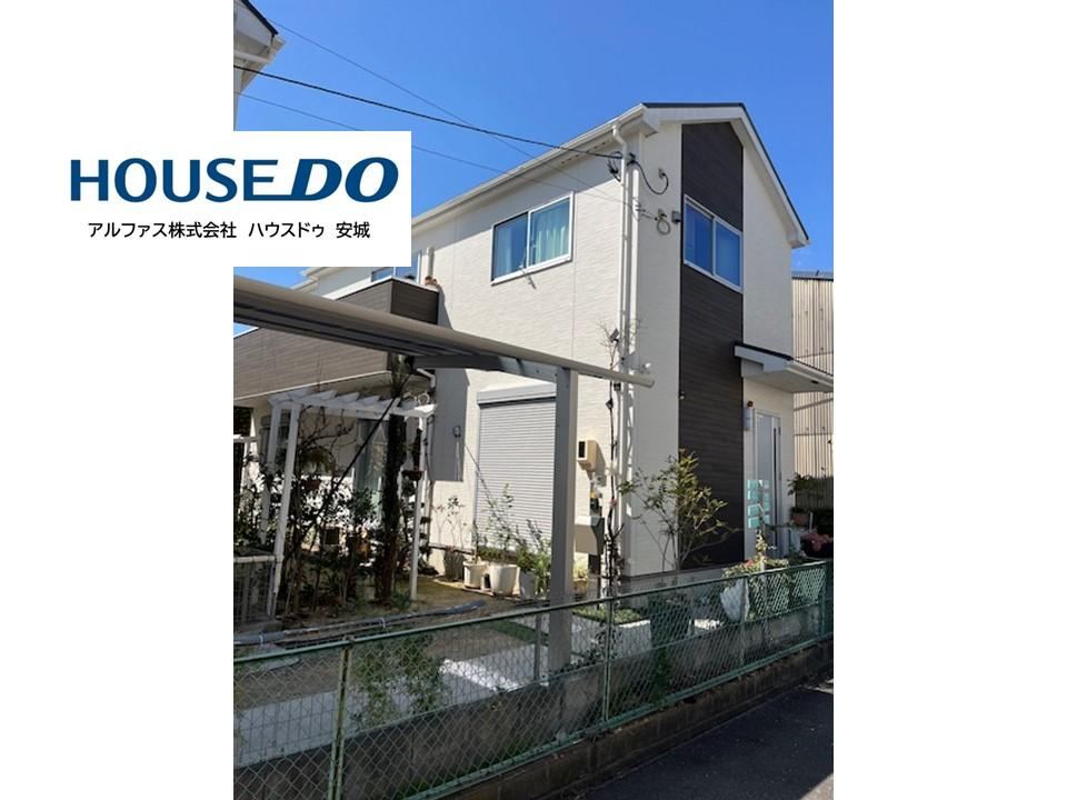 Spacious 4LDK House with Carport in Handa - Photo 1