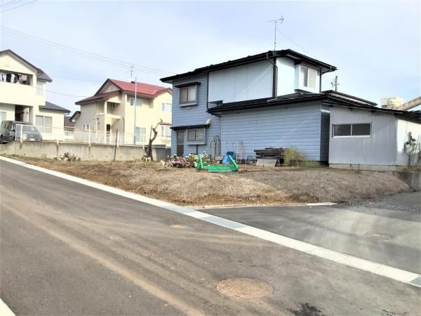 Corner Lot Near Murazakin Station - Photo 1