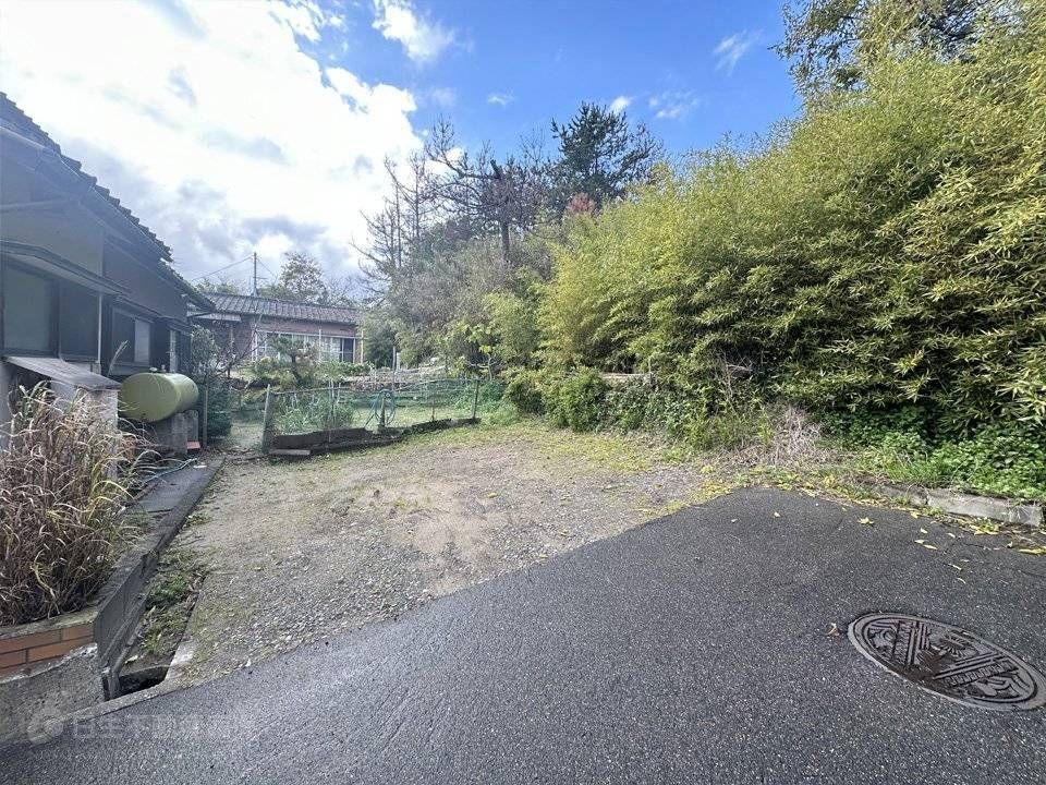 Land Near Yamai Igarashi Kindergarten - Photo 1