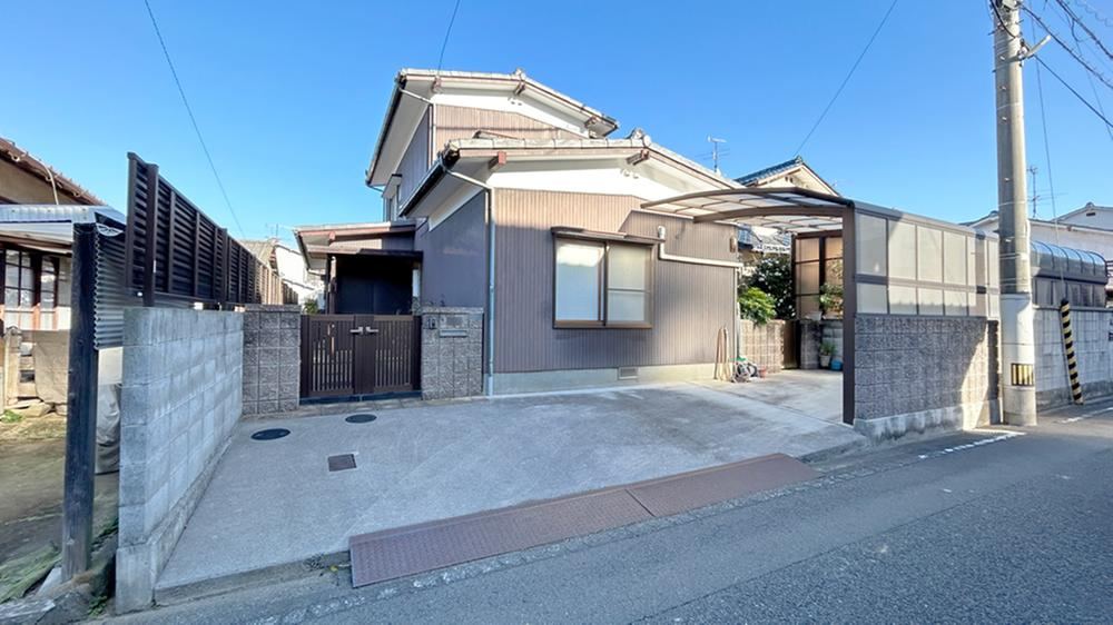 Spacious 5DK+S House with Ample Amenities - Photo 1