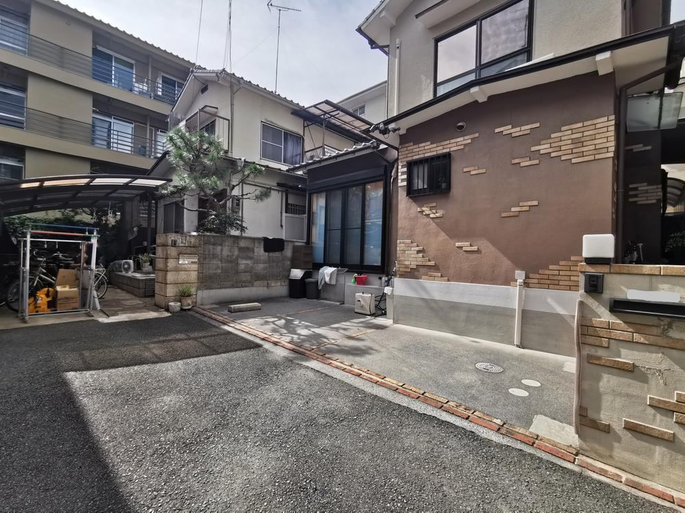 Spacious 9LDKK House in Okazaki Tenno-cho - Photo 1