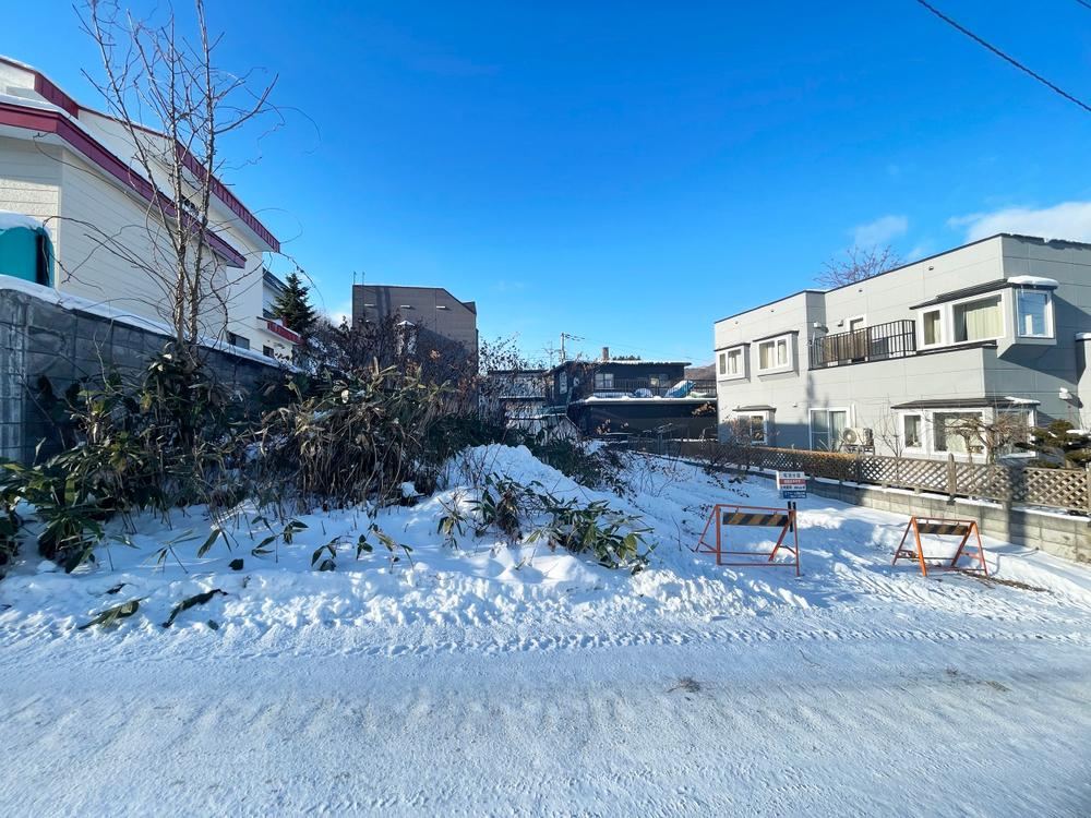 Elevated Land with Scenic Views in Sapporo - Photo 1