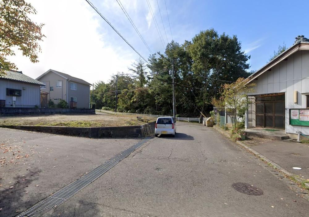 Spacious Corner Lot in Matsugaoka - Photo 1