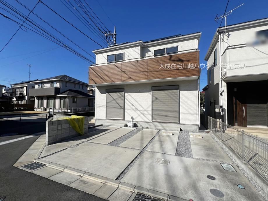 Modern 4LDK House with Solar Panels - Photo 1