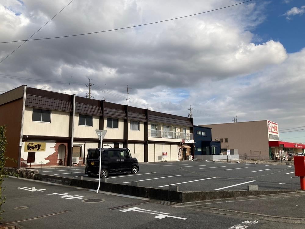 2K apartment in Yokkaichi, Mie - Photo 1