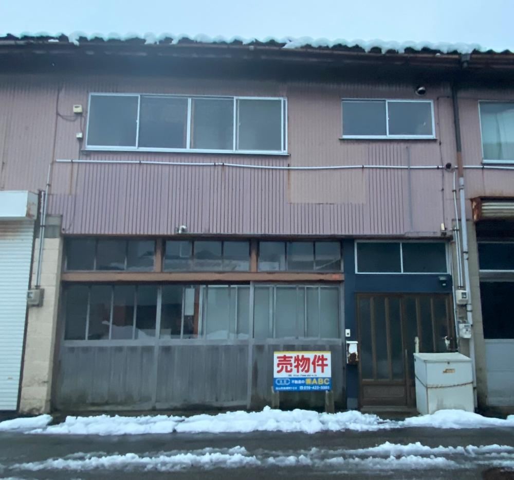 Charming 3K Detached House in Takaoka - Photo 1