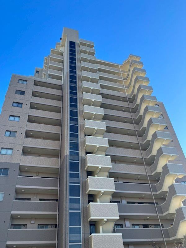 2LDK+S apartment in Fujieda, Shizuoka - Photo 1
