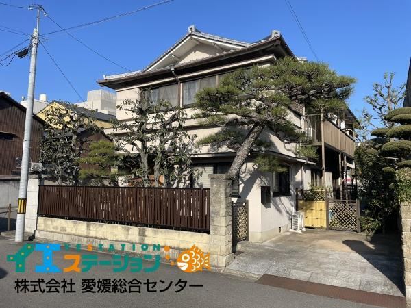 Versatile 8LDKK Home in Imabari - Photo 1