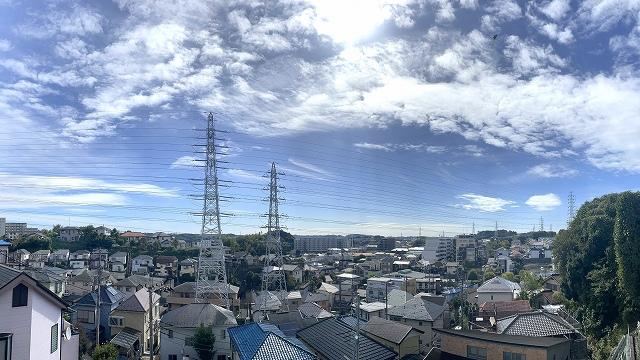 Charming 2DK Apartment with Good Views in Totsuka - Photo 1