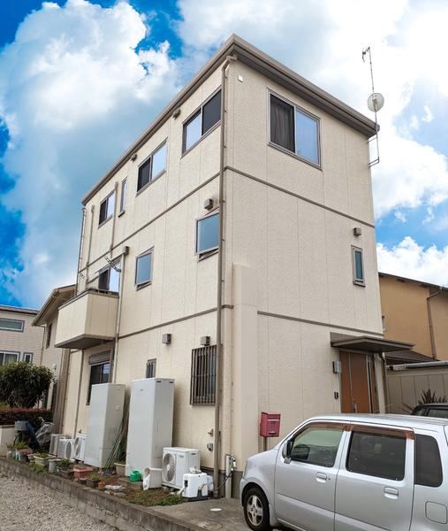 Modern 3LDK House with Mt. Fuji Views in Mishima - Photo 1