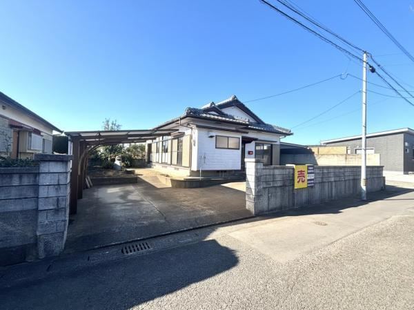 4DK Home in Hirae - Photo 1