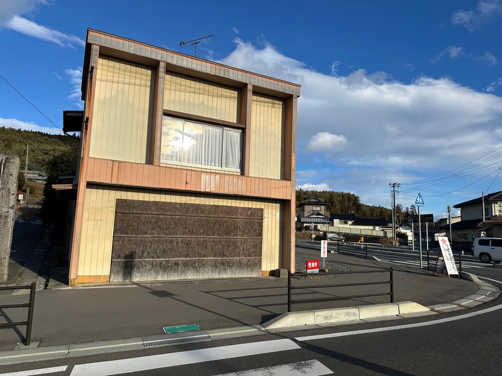 Corner Lot Land in Suwazaki Town - Photo 1