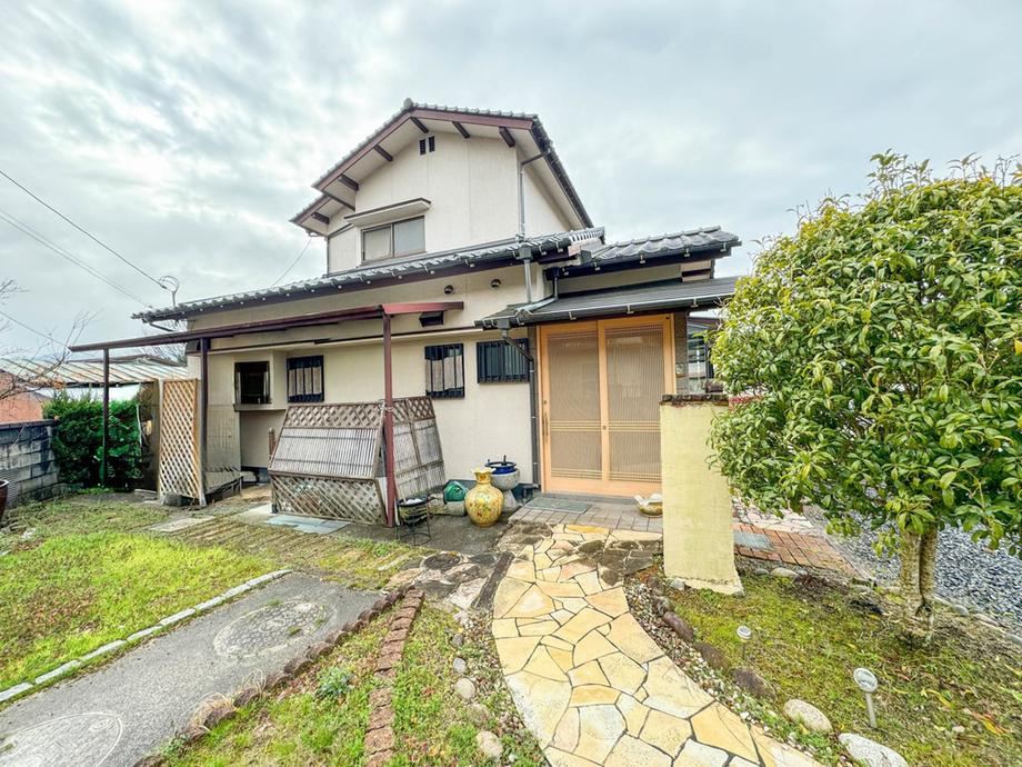 Renovated 4LDK Home in Kurose-cho - Photo 1