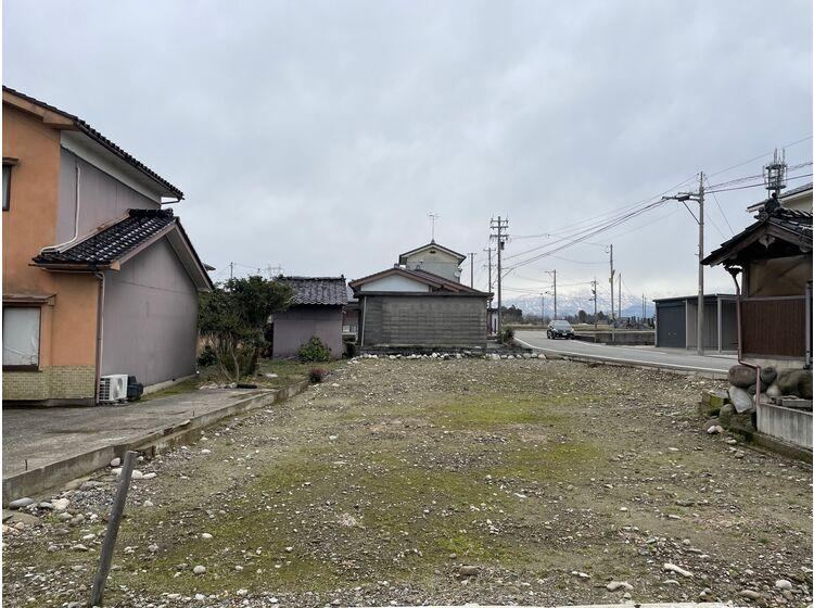 210 m² land in Toyama, Toyama - Photo 1