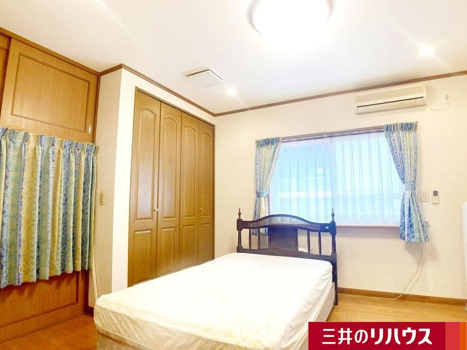Elegant 6LDK House in Izumicho, Tokyo - Photo 1